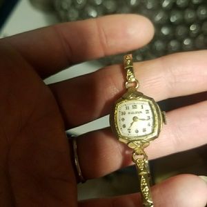 VINTAGE 50s Bulova watch.